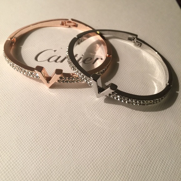 Essential V Rose Gold & Rhinestone Bracelet - Picture 7 of 8